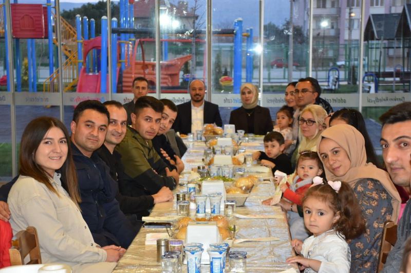 İFTARIMIZI MEHMETÇİKLERİMİZLE YAPTIK