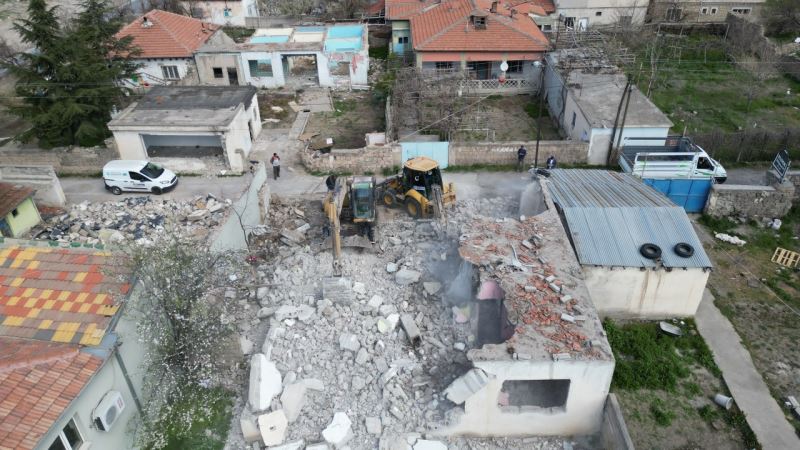 YILDIRIM BEYAZIT KENTSEL DÖNÜŞÜM 2. ETAP YIKIMLARI BAŞLADI