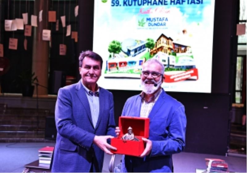 Usta Yazar Yenişehirlioğlu, Okumanın Önemini Anlattı