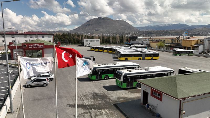 Büyükşehir’in 12 Yeni Otobüsü Görücüye Çıkıyor