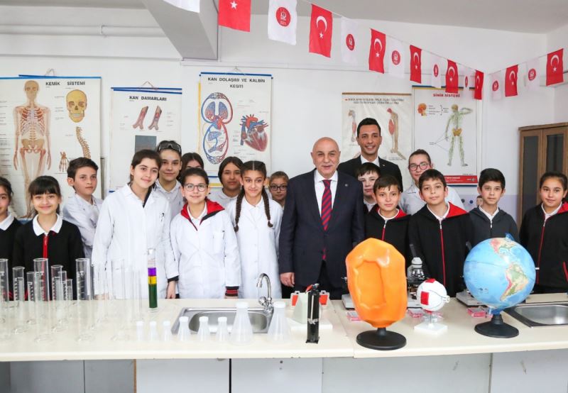 Keçiören laboratuvarlarla donatılıyor