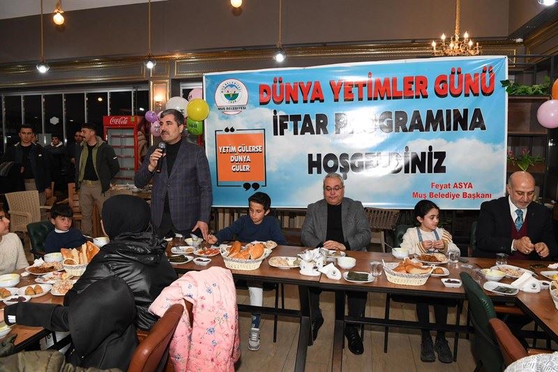 MUŞ BELEDİYESİ’NDEN ‘DÜNYA YETİMLER GÜNÜ’ İFTARI