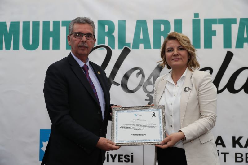 İZMİT BELEDİYESİ, İFTAR SOFRASINI MUHTARLARLA PAYLAŞTI