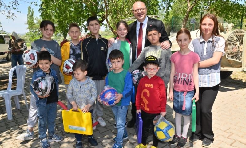 Başkan Ergün, Gölmarmara’da Hayır Alanını Ziyaret Etti