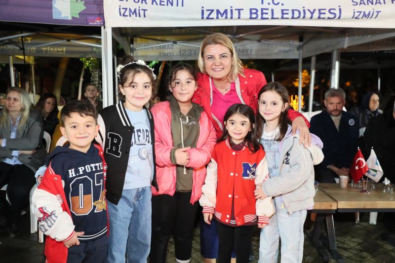 İZMİT BELEDİYESİ VE BALKAN DERNEKLERİNDEN UNUTULMAZ HIDIRELLEZ COŞKUSU