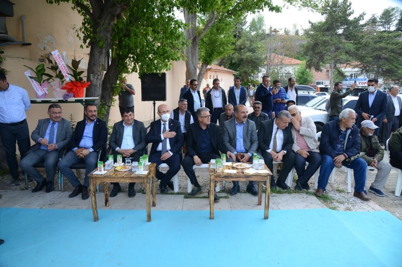 BAŞKANIMIZ EKİCİOĞLU, NEŞET ERTAŞ KIRŞEHİR ABDALLARI KÜLTÜRÜNÜ YAŞATMA YARDIMLAŞMA VE DAYANIŞMA DERNEĞİ AÇILIŞINA KATILDI