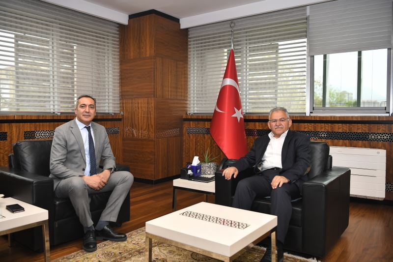 Başkan Büyükkılıç’a Kamu Kurum Yöneticilerinden Ziyaret