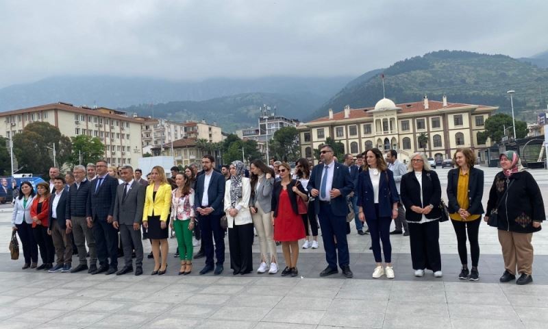 Büyükşehir Bilimsel Eczacılık Günü Programına Katıldı