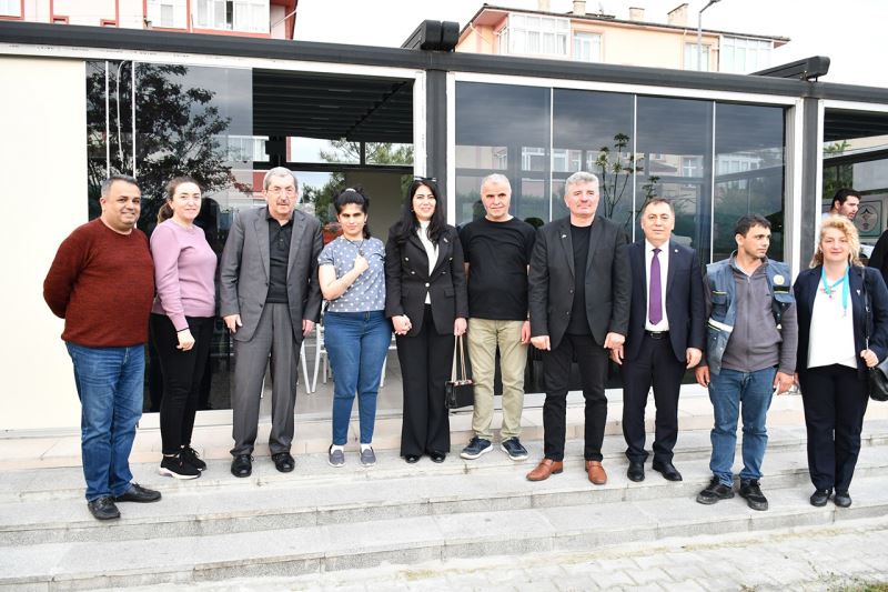 Başkan Vergili Karabük Otistik Çocuklar Derneği Üyeleri ile Bir Araya Geldi