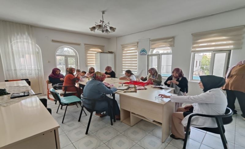 Eyyübiyeli Annelerin Hayatı Kadın Destek Merkezleriyle Değişti