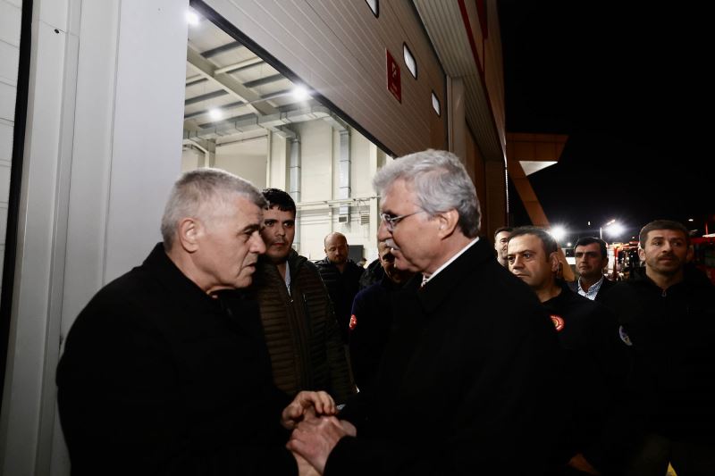 Dualar Büyükşehir’in şehit itfaiyecisi Yusuf Turgut için: “O’nun cesareti ve fedakarlıkları hep örnek olacak”