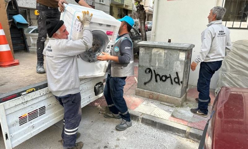 Umutsuzluk Yok, Manisa Büyükşehir Belediyesi Var