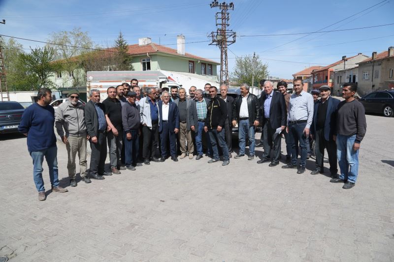 Başkan Büyükkılıç’tan Akmescit’e 7 Milyon TL’lik Asfalt Yatırımı