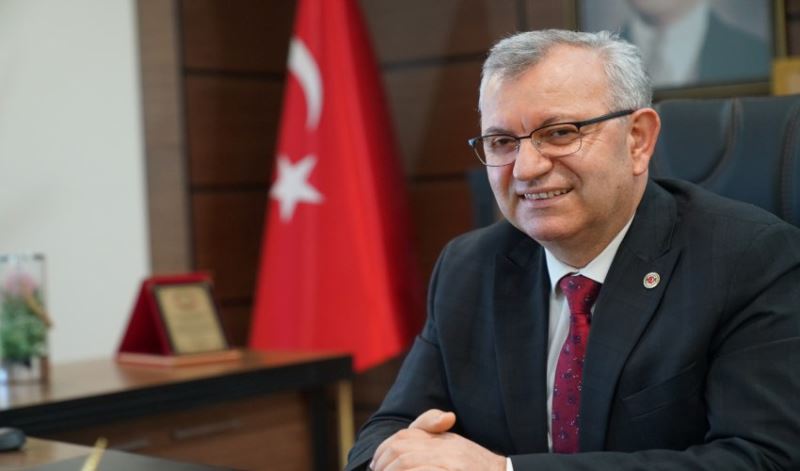 Keşan Belediye Başkanı Mustafa Helvacıoğlu, Tekirdağ’daki depremzedelere kucak açtı