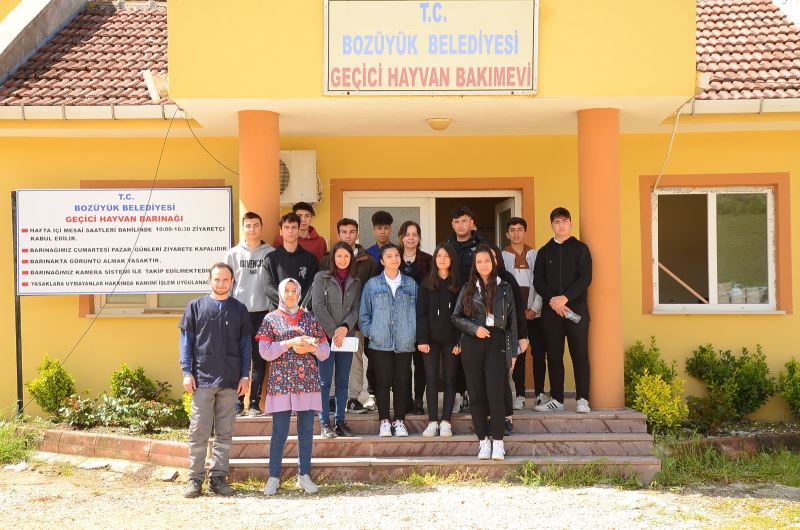 ÖĞRENCİLERDEN BARINAĞA ZİYARET