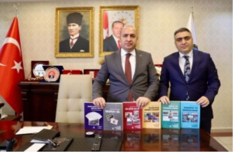 “Geçmişten Günümüze Uluslararası Ergani Sempozyumu” bildirileri kitaplaştırıldı