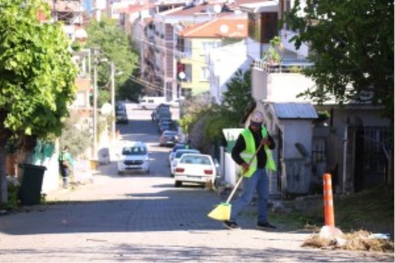 BAYRAKTEPE MAHALLESİ’NDE KAPSAMLI TEMİZLİK YAPILDI