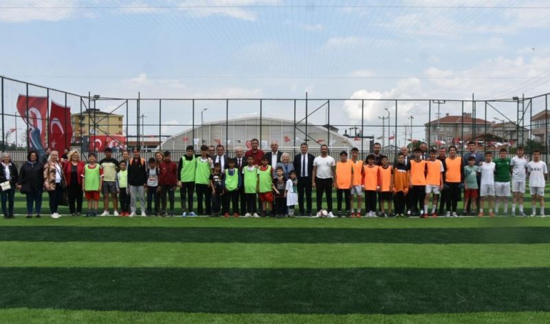 MURATLI YARI OLİMPİK YÜZME HAVUZU VE SPOR KOMPLEKSİNDE YENİ SEZON AÇILDI