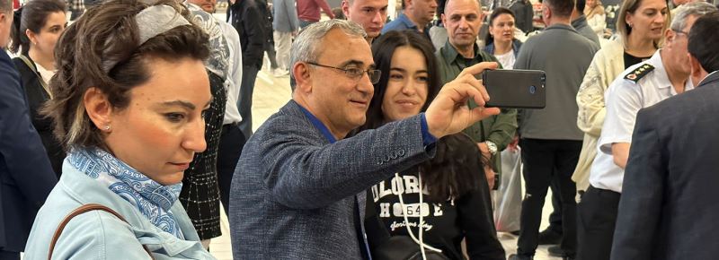 KÜTAHYA’DA GÖNÜLLER YİNE BİR OLDU