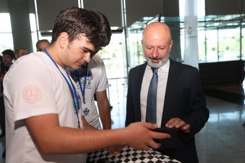 BAŞKAN ÇOLAKBAYRAKDAR’DAN KOCAFEST FESTİVALİ’NE DAVET