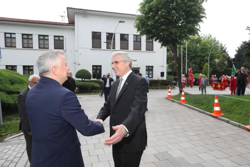 “Şehrimizin kalkınmasında öncü adımlar atıyoruz”