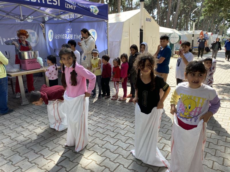 İZMİT BELEDİYESİ, HATAY DEFNE’DE 19 MAYIS COŞKUSUNU YAŞATTI