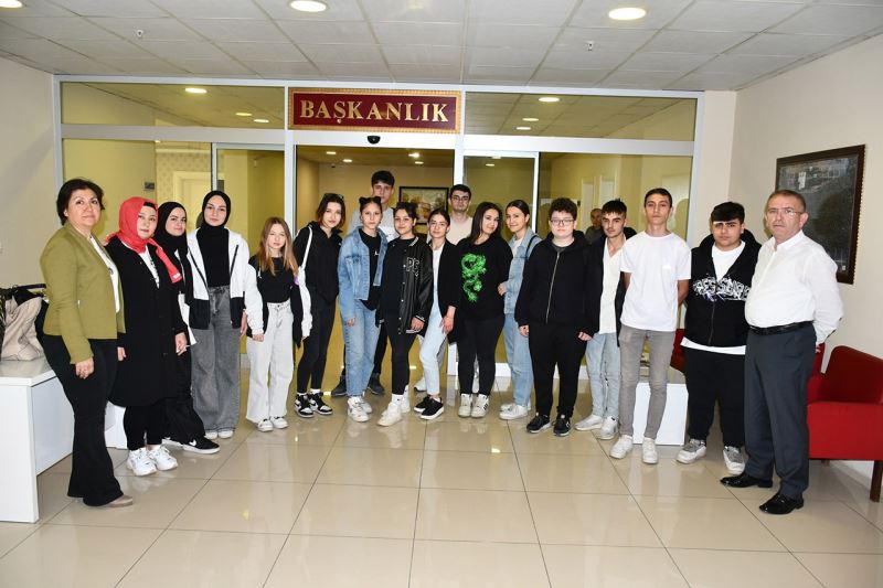 Öğrencilerimizden Belediyemize Ziyaret