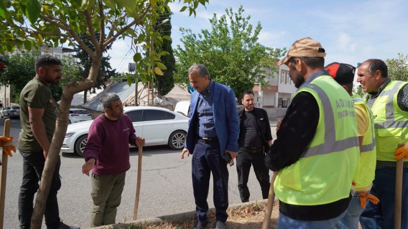 REFÜJ VE KAVŞAKLAR YENİLENİYOR