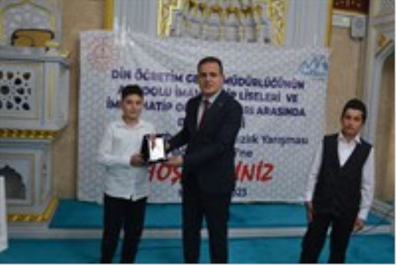 Genç Muhafızlar Hafızlık Yarışması