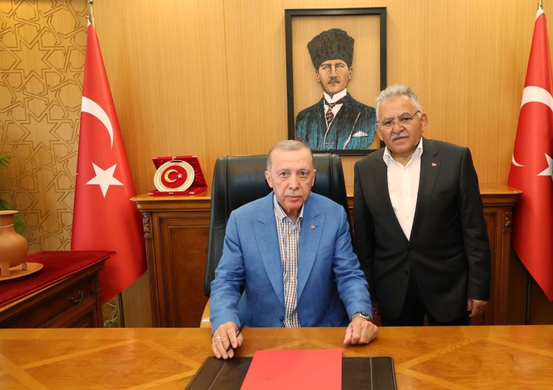 Başkan Büyükkılıç: “Kayseri’miz Sağduyu ve Ferasetiyle Yine Sandığa Gidecek”