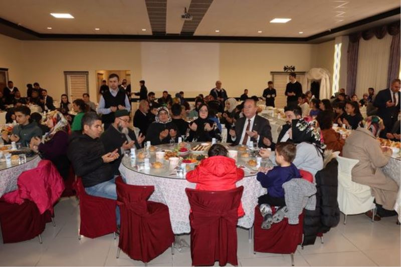 DEPREM BÖLGESİNDEN GELEN MİSAFİRLERİMİZE İFTAR PROGRAMI