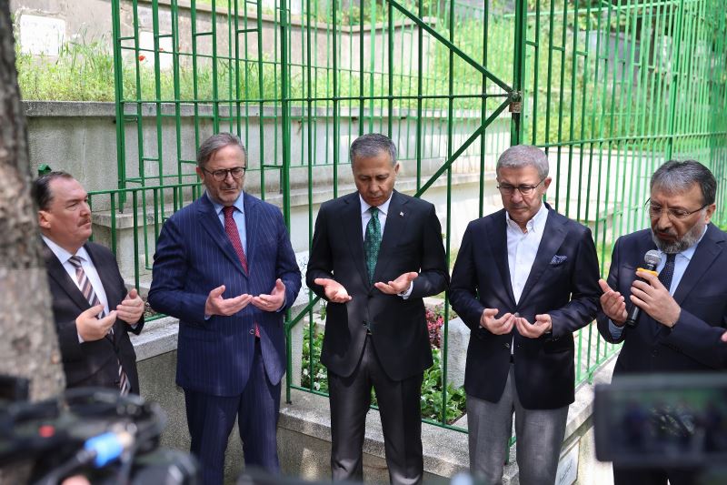 Üstad Necip Fazıl Kısakürek, vefatının 40. yılında Eyüpsultan’da anıldı