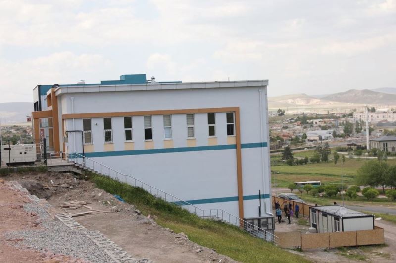 BAŞKAN ÇOLAKBAYRAKDAR; “SOSYAL TESİSLERLE VATANDAŞLARIMIZIN HAYATLARINA DOKUNUYORUZ”