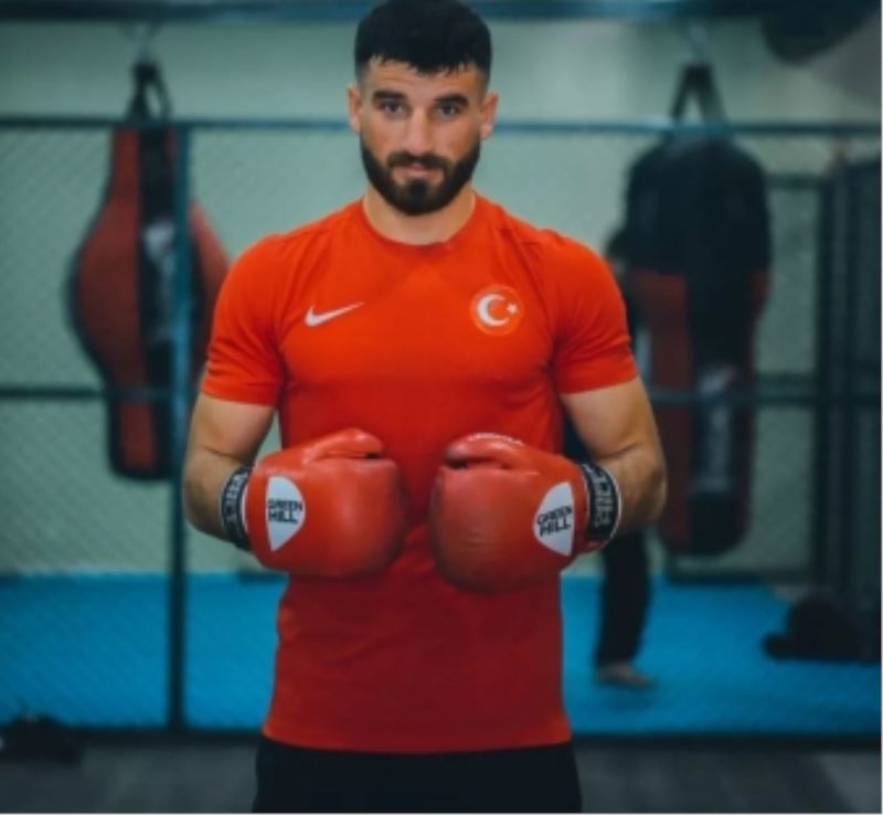 BATMANLI SPORCU, BATMAN’IN ADINI DÜNYAYA DUYURMAYI HEDEFLİYOR