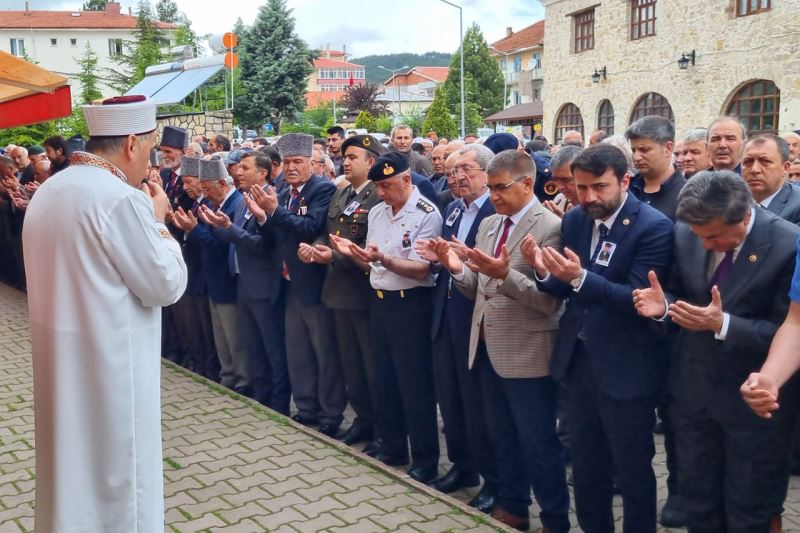 Hatipoğlu Son Yolculuğuna Uğurlandı