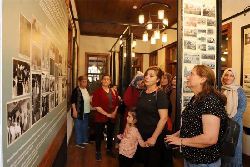 İZ BIRAKANLAR MÜZESİ’NE ZİYARETÇİ AKINI