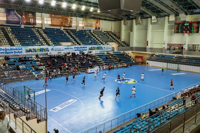 Büyükşehir hentbol normal sezonu Ankara’da tamamlıyor