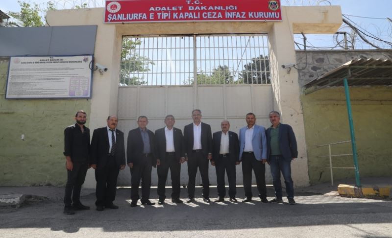 Bakan Bozdağ Talimat Verdi: Eyyübiye’de Dört Duvarlar Yıkılıyor