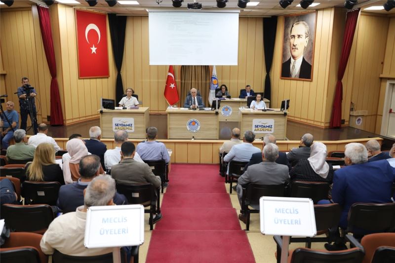 AKDENİZ BELEDİYESİ 2022 MALİ YILI KESİN HESABI OYBİRLİĞİ İLE KABUL EDİLDİ