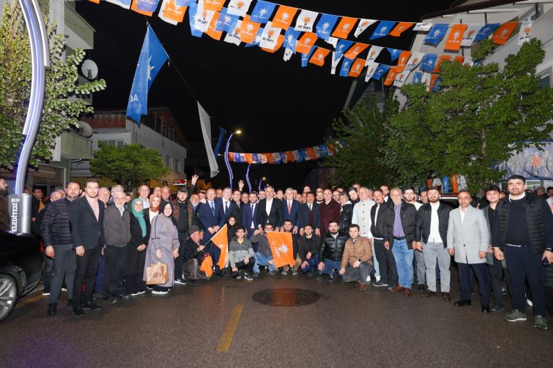 “Hizmet ve eser siyasetinin tek adresi AK Parti’dir”