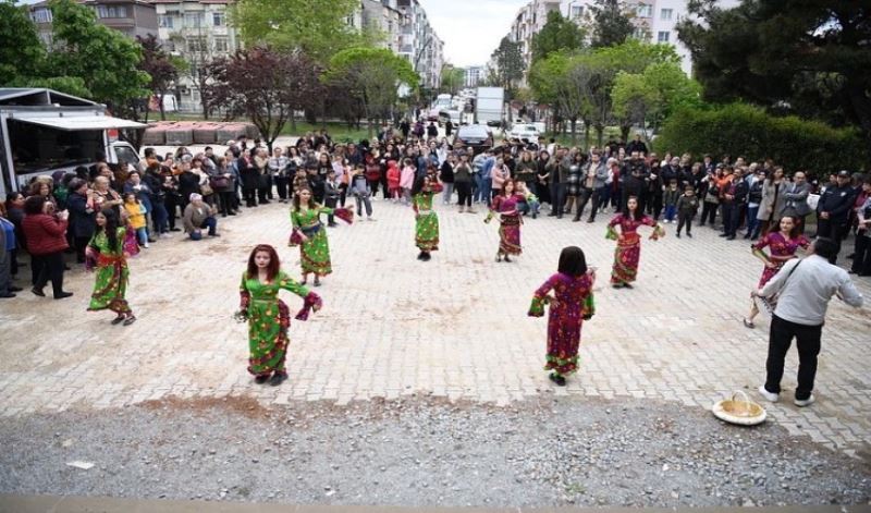Keşanlılar Hıdırellez’i tarihi kent müzesinin bahçesinde karşıladı…