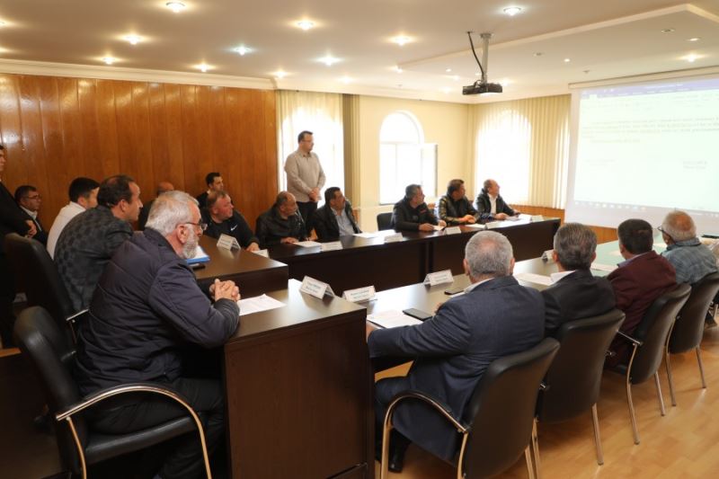 İncesu Belediyesi Mayıs ayı meclisi 11 asil 3 ek gündem olmak üzere 14 gündem maddesi ile karara bağlandı.