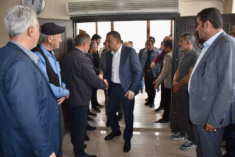 VALİ / BELEDİYE BAŞKAN V. HACIBEKTAŞOĞLU, VEFAT EDEN AMBULANS ŞÖFÖRÜ’NÜN AİLESİNE TAZİYE ZİYARETİNDE BULUNDU