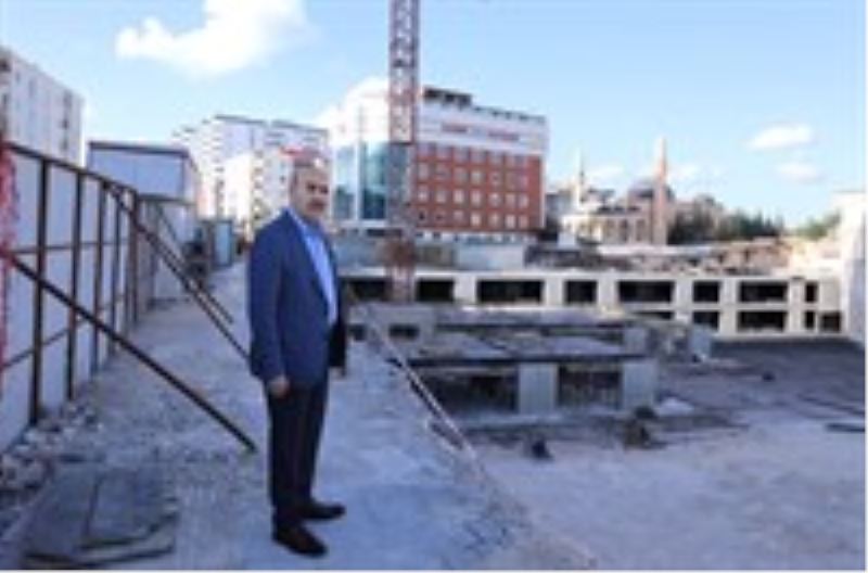 Mardin Artuklu İki Katlı Otopark Çalışmasında Katlar Görünmeye Başladı