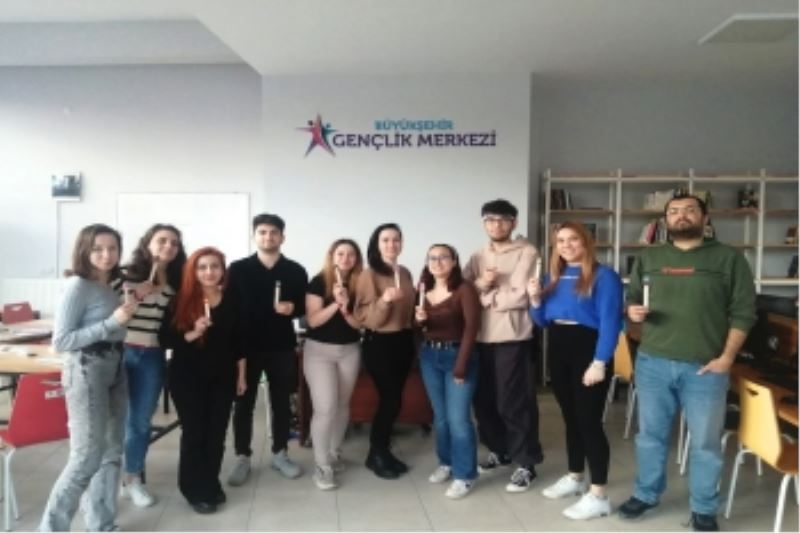 GENÇLER YETENEKLERİNİ KEŞFETTİLER
