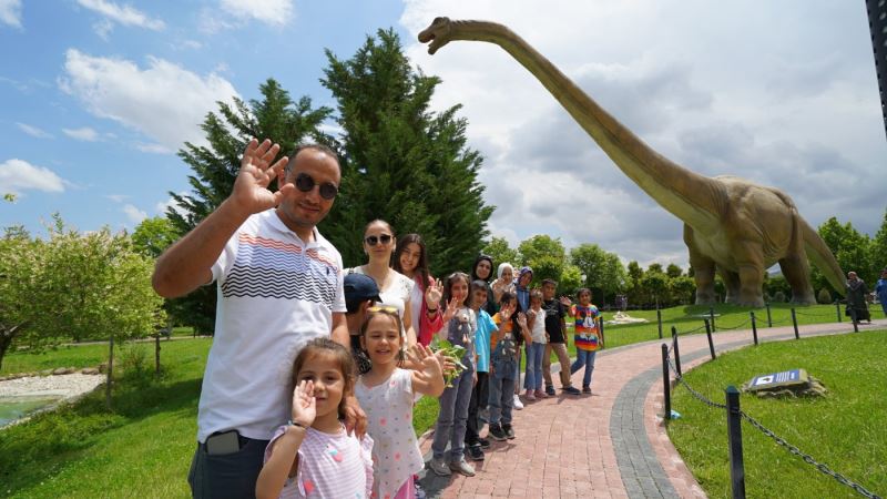 Meram Belediyesi 80 Binde Devr-İ Alem Parkı’nda