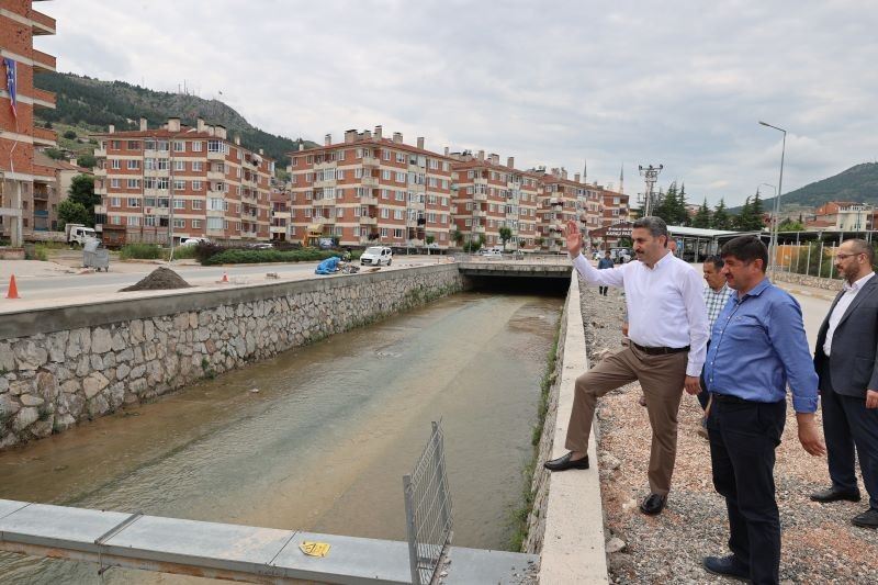 BAŞKAN EROĞLU: “BEHZAT DERESİ BİR BAŞKA GÜZEL OLUYOR”