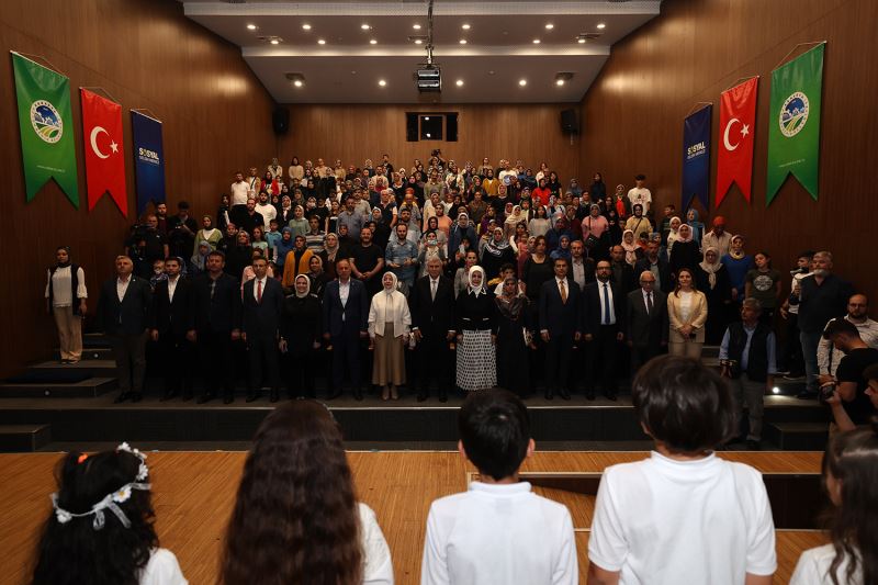 “Geleceğimizin teminatı çocuklarımızın başarılarından gurur duyuyoruz”