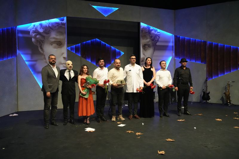 TARSUS ŞEHİR TİYATROSU 