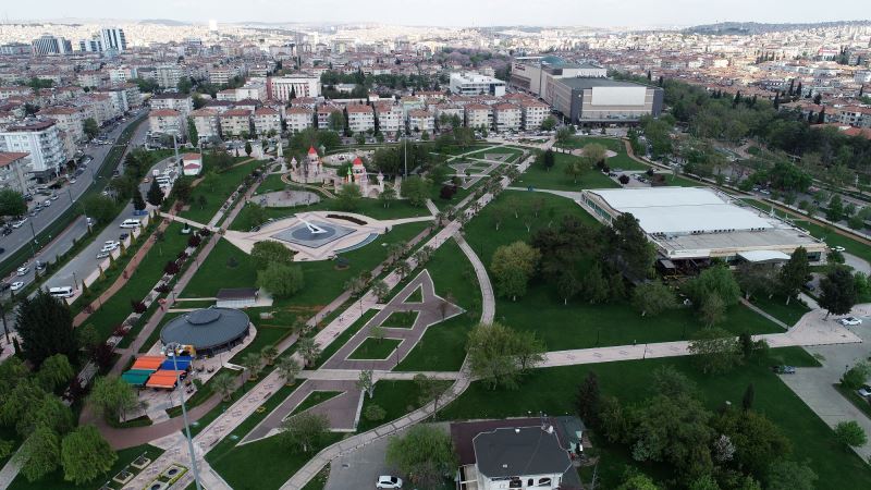 GAZİANTEP BÜYÜKŞEHİR, KİŞİ BAŞINA DÜŞEN YEŞİL ALANI YAKLAŞIK 13 METREKAREYE ÇIKARDI